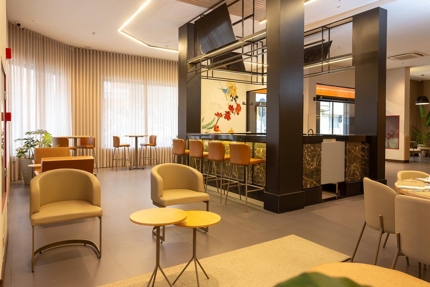 Hotel Roochelle Convention By Nobile Curitiba Exterior photo