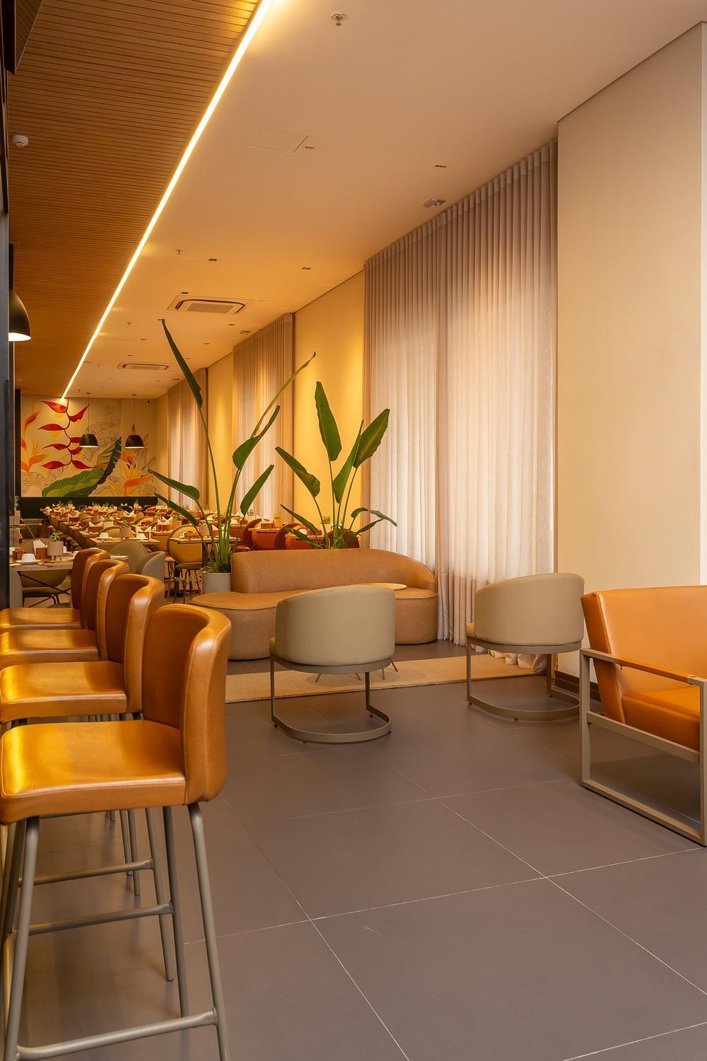 Hotel Roochelle Convention By Nobile Curitiba Exterior photo